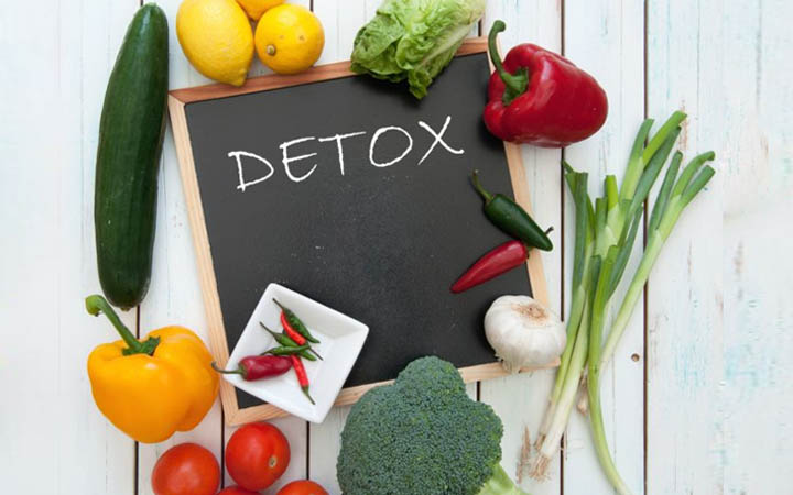 10 Healthy Foods that Will Give Your Body the Best Detox