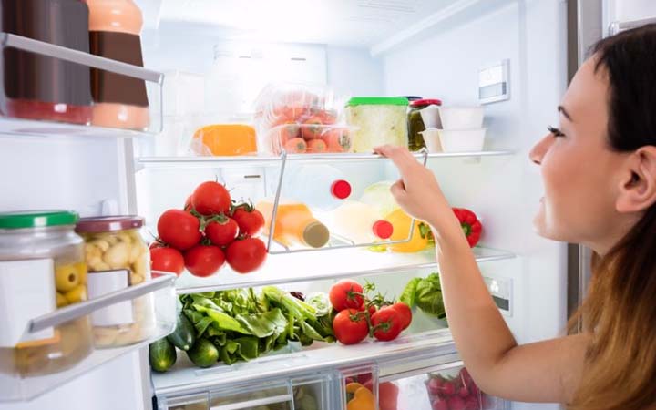 10 Foods you Should not Store in Your Refrigerator
