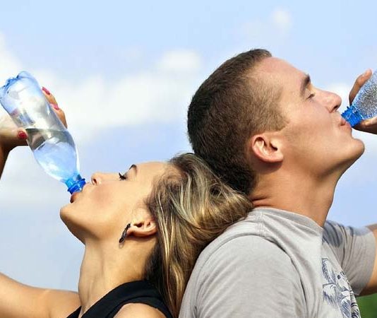 10 signs that prove that you don’t drink enough water in the day1