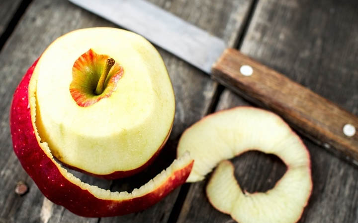 Apple Peels Can Predict True Love