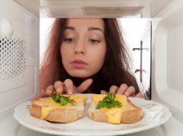 10 Of The Most Amazing Food Tricks You Can Try In Your Microwave